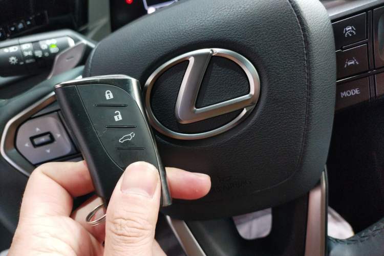 Used Lexus RZ 2023 450e All-Wheel Drive Luxury Edition Vehicle Key