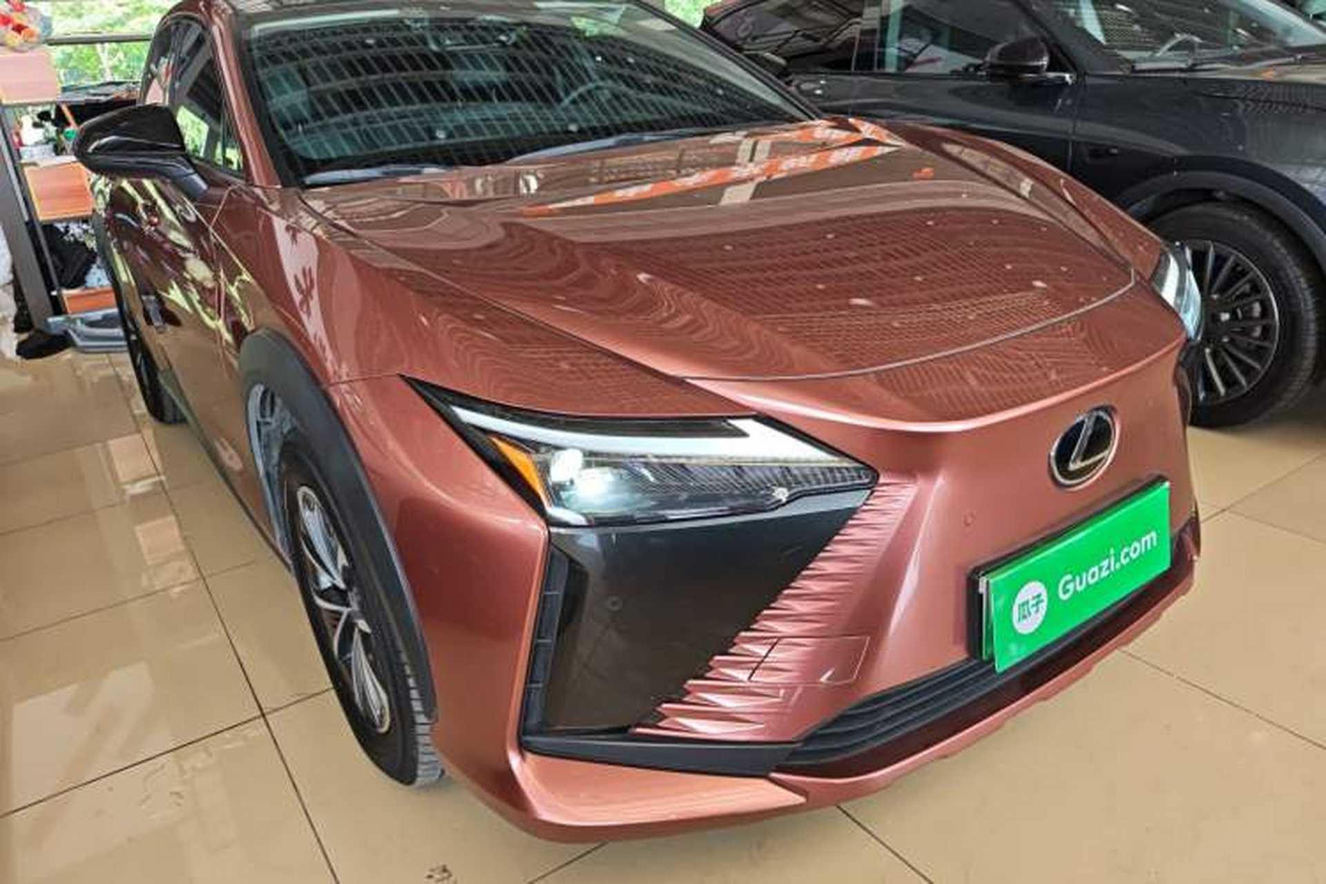 Used Lexus RZ 2023 450e All-Wheel Drive Luxury Edition Exterior 2