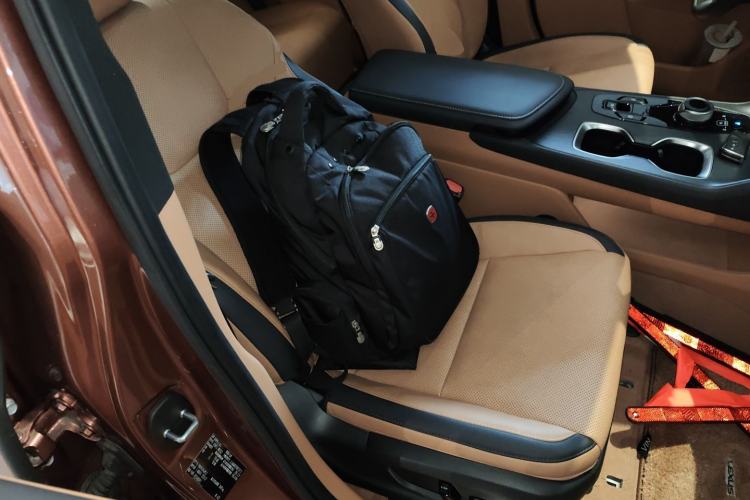 Used Lexus RZ 2023 450e All-Wheel Drive Luxury Edition Right Front Seat