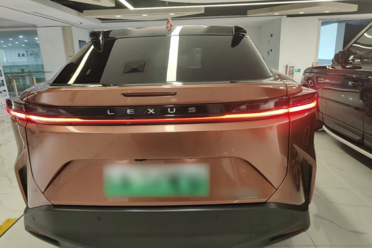 Used Lexus RZ 2023 450e All-Wheel Drive Luxury Edition Rear