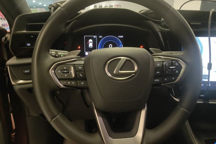 Used Lexus RZ 2023 450e All-Wheel Drive Luxury Edition Steering Wheel