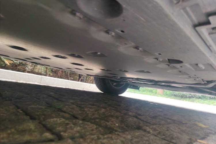Used Lexus RZ 2023 450e All-Wheel Drive Luxury Edition Chassis Rear Right