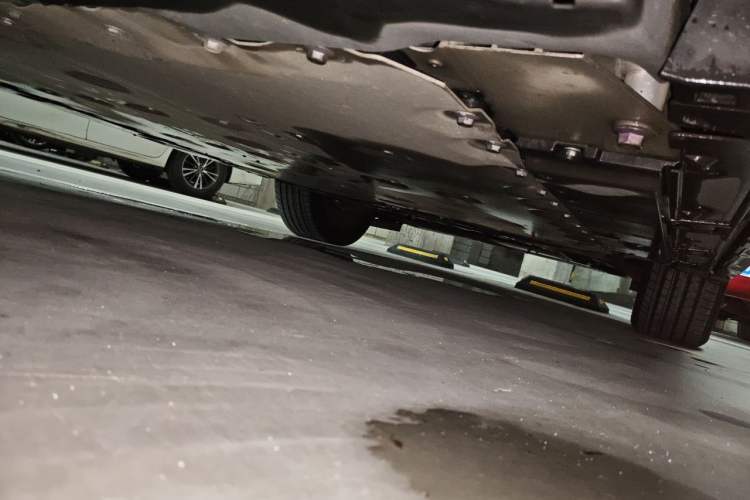Used Lexus RZ 2023 450e All-Wheel Drive Luxury Edition Chassis Rear Right