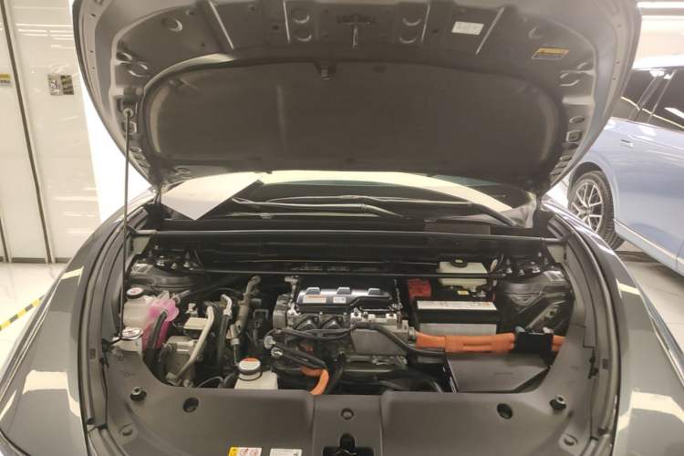Used Lexus RZ 2023 450e All-Wheel Drive Luxury Edition Engine Bay