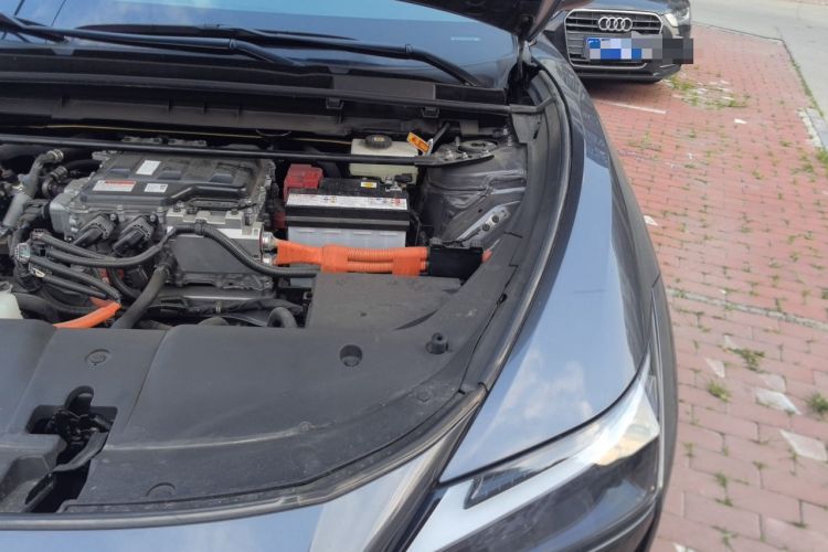 Used Lexus RZ 2023 450e All-Wheel Drive Luxury Edition Engine Bay Left