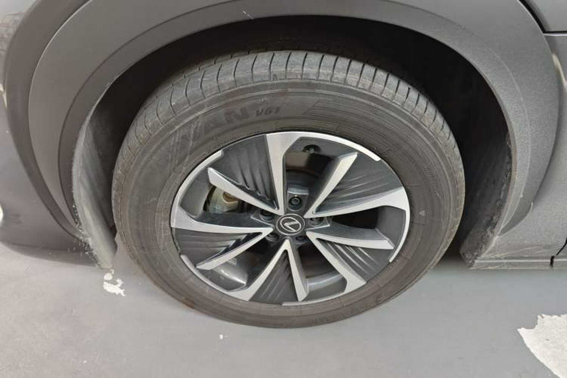Used Lexus RZ 2023 450e All-Wheel Drive Luxury Edition Exterior 2