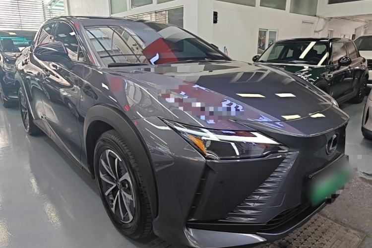 Used Lexus RZ 2023 450e All-Wheel Drive Luxury Edition Front Right 45 Deg