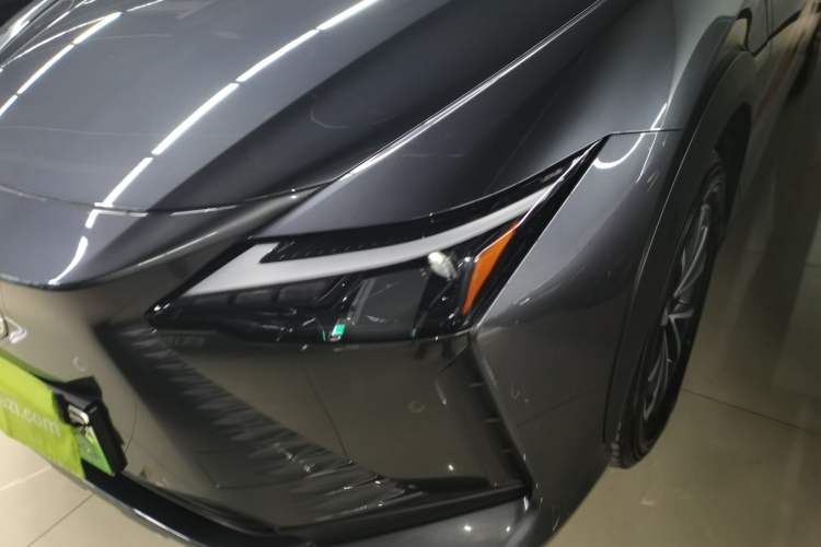 Used Lexus RZ 2023 300e Long-Range Indulgence Edition Left Front Headlight