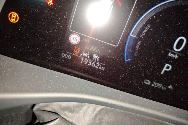 Used Lexus RZ 2023 450e All-Wheel Drive Luxury Edition Odometer Close Up