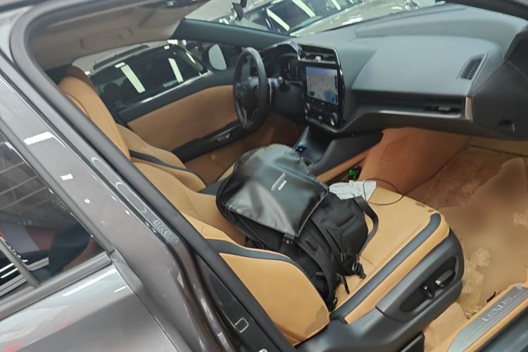 Used Lexus RZ 2023 450e All-Wheel Drive Luxury Edition Right Front Seat