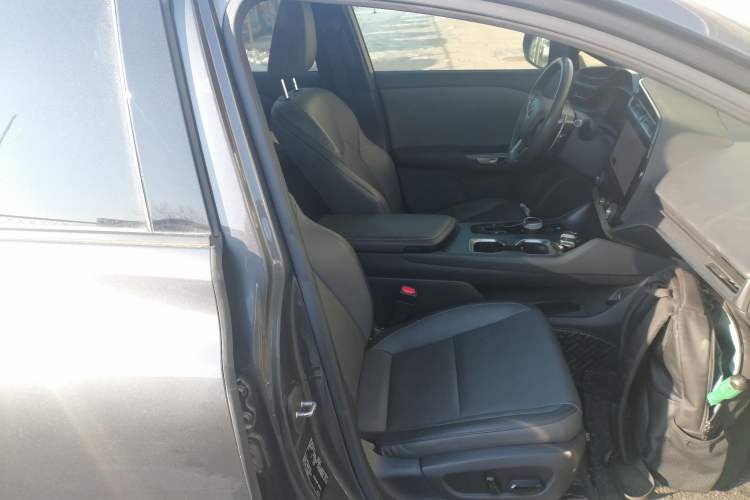 Used Lexus RZ 2023 450e All-Wheel Drive Luxury Edition Right Front Seat