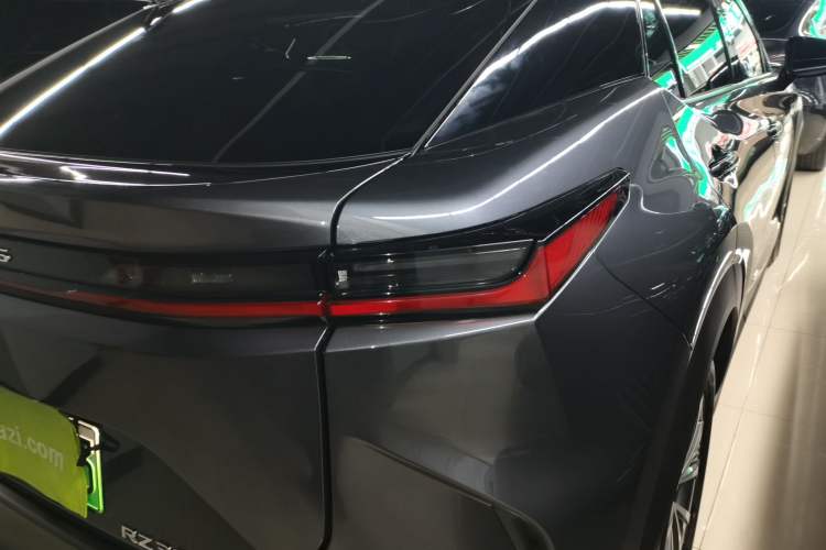 Used Lexus RZ 2023 300e Long-Range Indulgence Edition Right Rear Taillight