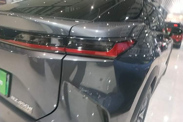 Used Lexus RZ 2023 450e All-Wheel Drive Luxury Edition Right Rear Taillight