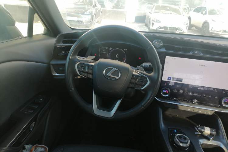 Used Lexus RZ 2023 450e All-Wheel Drive Luxury Edition Steering Wheel