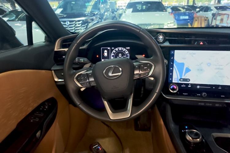 Used Lexus RZ 2023 450e All-Wheel Drive Luxury Edition Steering Wheel