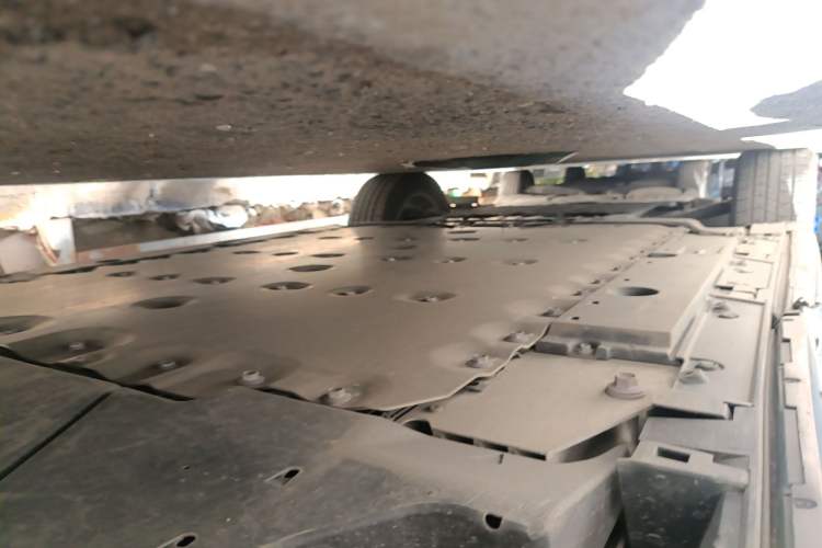 Used Lexus RZ 2023 450e All-Wheel Drive Luxury Edition Chassis Rear Left