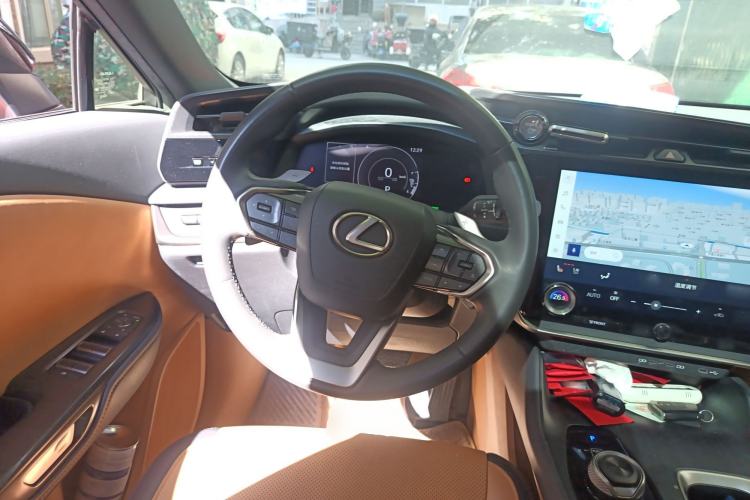 Used Lexus RZ 2023 450e All-Wheel Drive Luxury Edition Steering Wheel