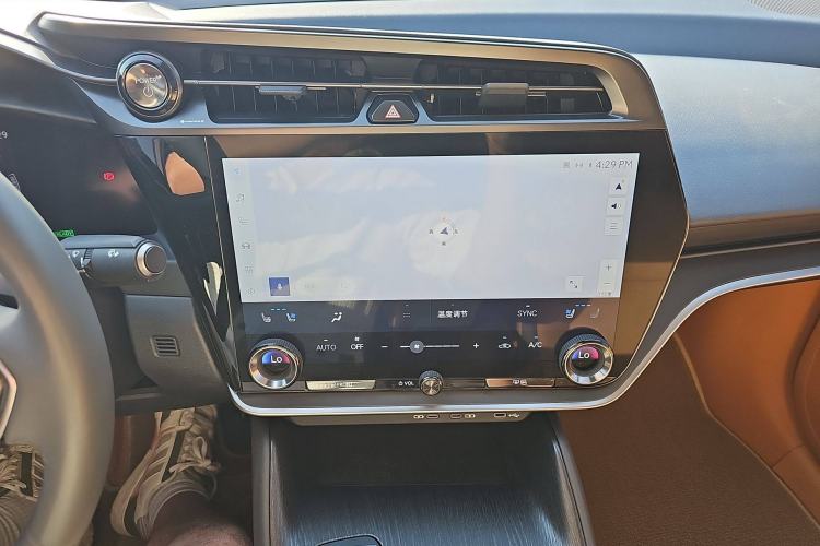 Used Lexus RZ 2023 450e All-Wheel Drive Luxury Edition Audio And AC Panel