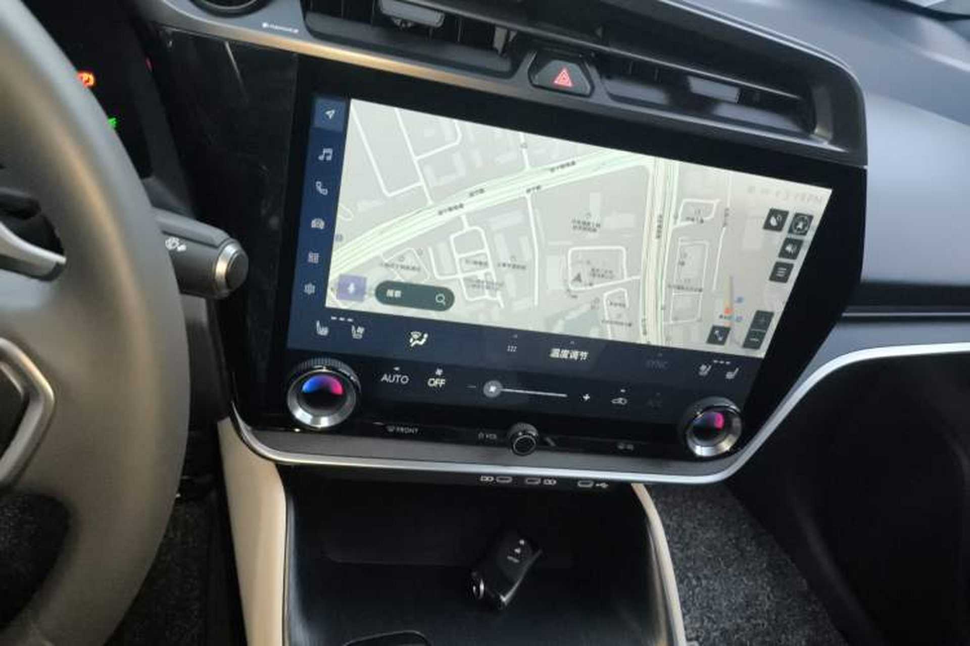 Used Lexus RZ 2023 450e All-Wheel Drive Luxury Edition Audio And AC Panel