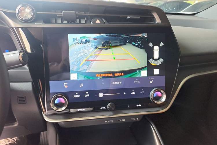 Used Lexus RZ 2023 450e All-Wheel-Drive Long-Range Version Audio And AC Panel