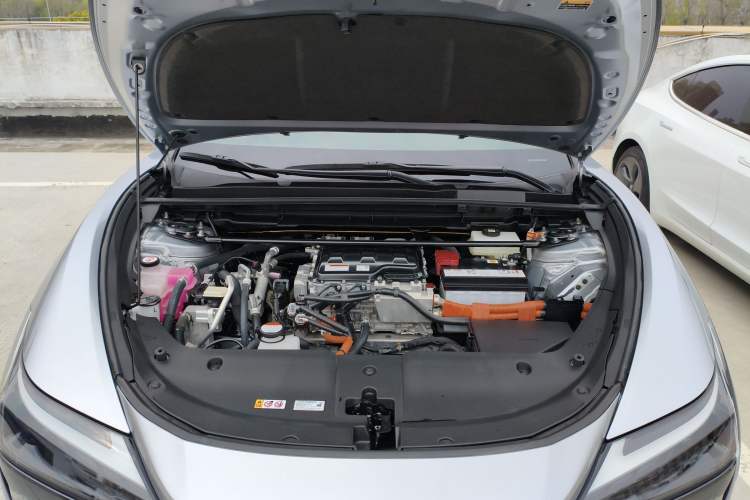 Used Lexus RZ 2023 450e All-Wheel Drive Luxury Edition Engine Bay