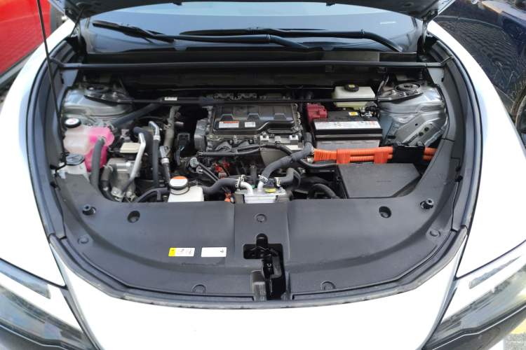 Used Lexus RZ 2023 450e All-Wheel Drive Luxury Edition Engine Bay