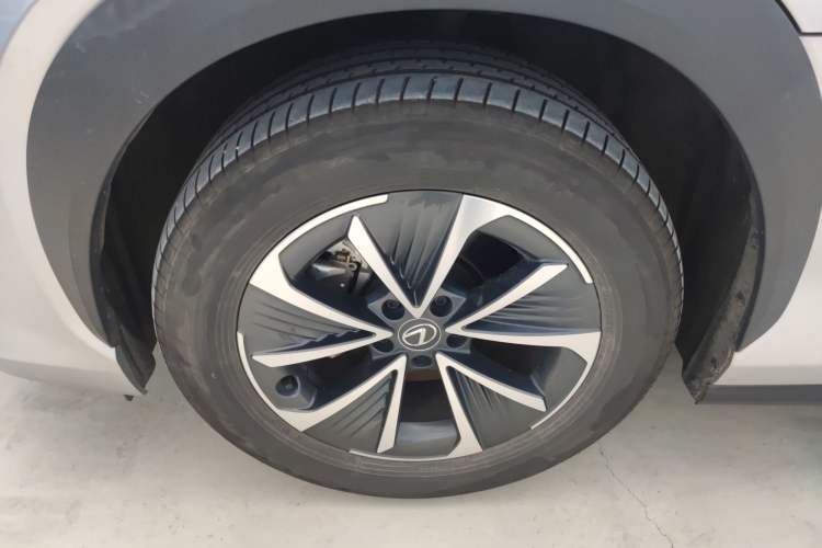 Used Lexus RZ 2023 450e All-Wheel-Drive Long-Range Version Exterior 2