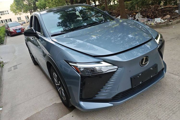 Used Lexus RZ 2023 450e All-Wheel Drive Luxury Edition Exterior 2
