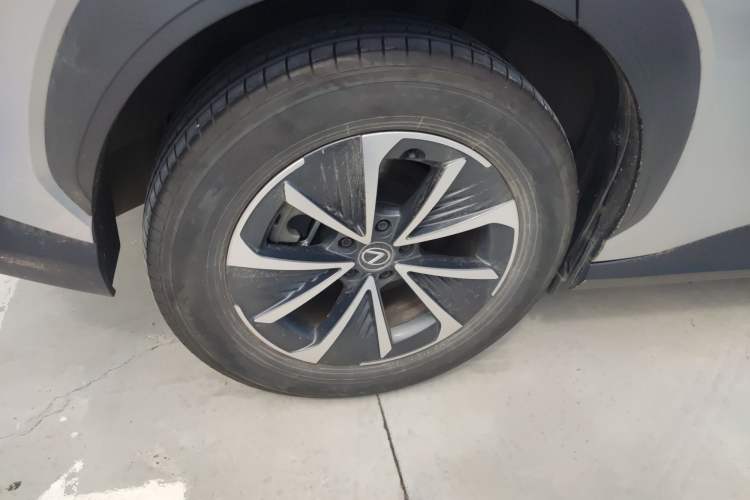 Used Lexus RZ 2023 450e All-Wheel-Drive Long-Range Version Exterior 3