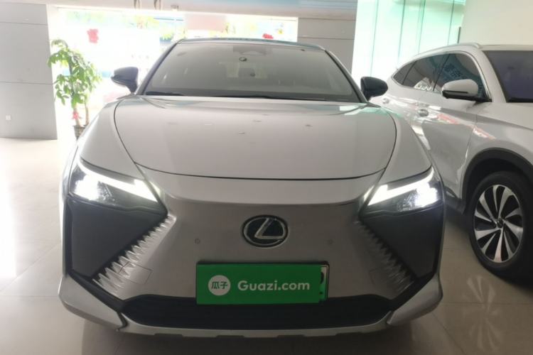 Used Lexus RZ 2023 450e All-Wheel-Drive Long-Range Version Front