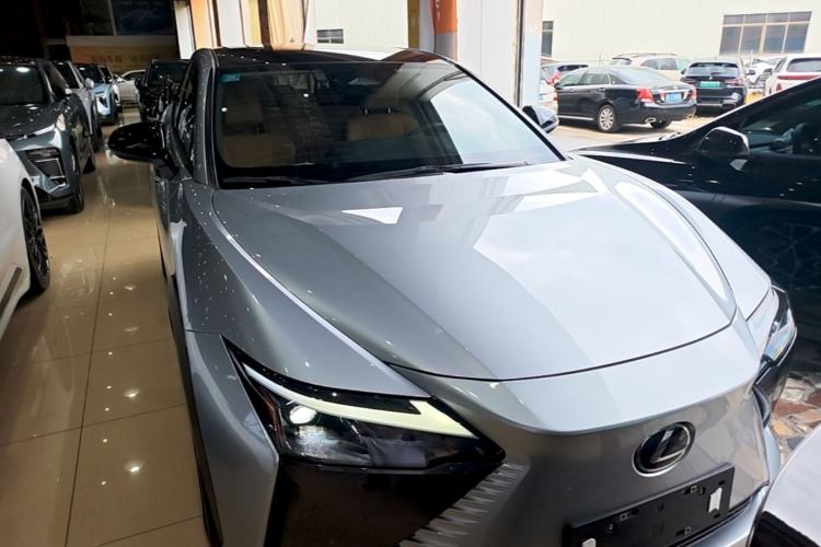 Used Lexus RZ 2023 450e All-Wheel Drive Luxury Edition Front