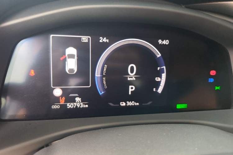 Used Lexus RZ 2023 450e All-Wheel-Drive Long-Range Version Instrument Cluster