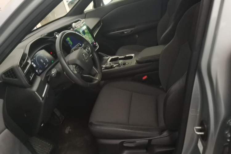 Used Lexus RZ 2023 450e All-Wheel-Drive Long-Range Version Left Front Seat