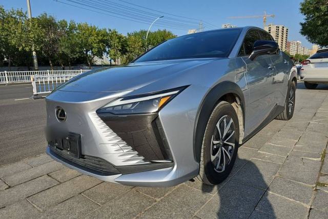 Used Lexus RZ 2023 450e All-Wheel Drive Luxury Edition
