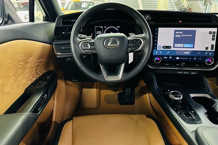 Used Lexus RZ 2023 450e All-Wheel Drive Luxury Edition Steering Wheel