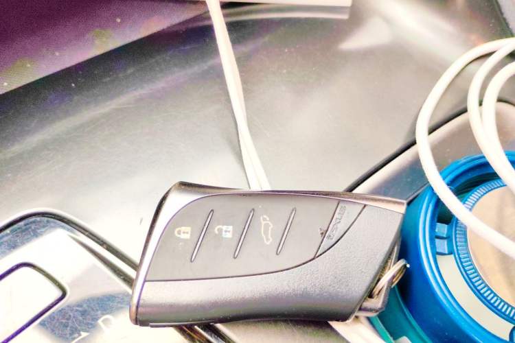 Used Lexus RZ 2023 450e All-Wheel-Drive Long-Range Version Vehicle Key