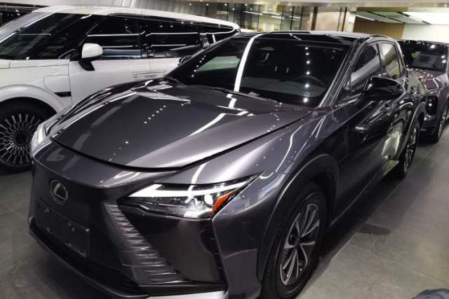 Used Lexus RZ 2023 450e All-Wheel-Drive Long-Range Version