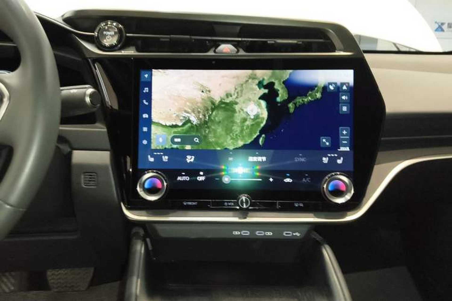 Used Lexus RZ 2023 450e All-Wheel Drive Luxury Edition Audio And AC Panel