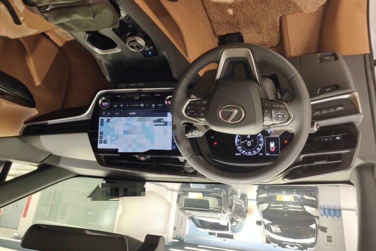 Used Lexus RZ 2023 450e All-Wheel Drive Luxury Edition Center Console