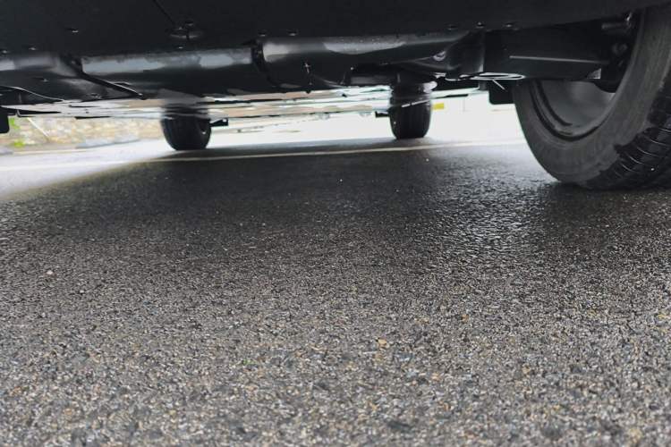 Used Lexus RZ 2023 450e All-Wheel Drive Luxury Edition Chassis Rear