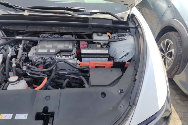 Used Lexus RZ 2023 450e All-Wheel Drive Luxury Edition Engine Bay Left