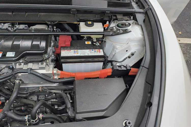 Used Lexus RZ 2023 450e All-Wheel Drive Luxury Edition Engine Bay Left