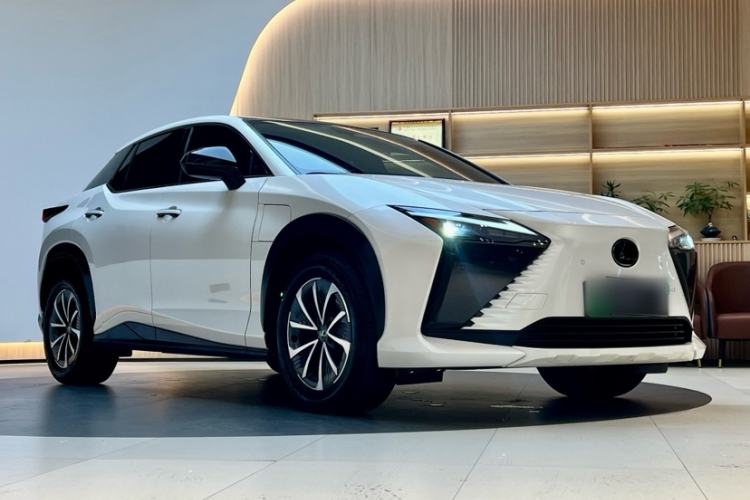 Used Lexus RZ 2023 450e All-Wheel Drive Luxury Edition Exterior 1