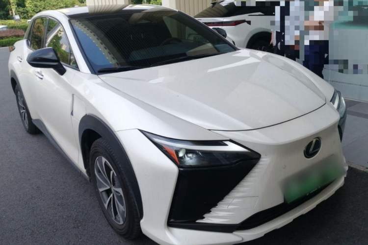 Used Lexus RZ 2023 450e All-Wheel Drive Luxury Edition Exterior 2