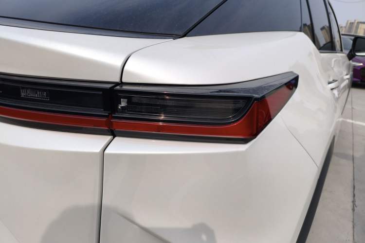 Used Lexus RZ 2023 450e All-Wheel Drive Luxury Edition Exterior 3