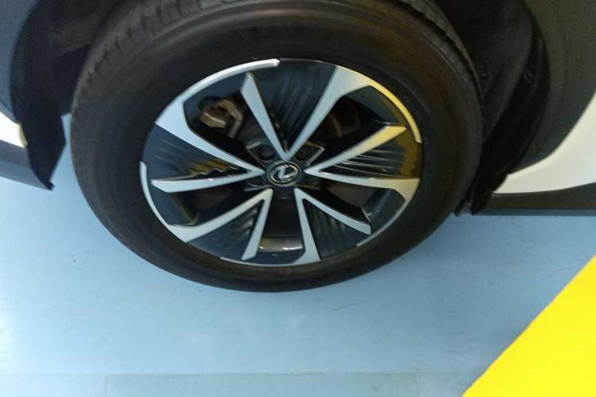 Used Lexus RZ 2023 450e All-Wheel Drive Luxury Edition Exterior 8