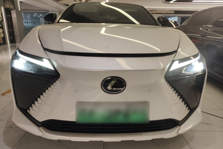 Used Lexus RZ 2023 450e All-Wheel Drive Luxury Edition Front