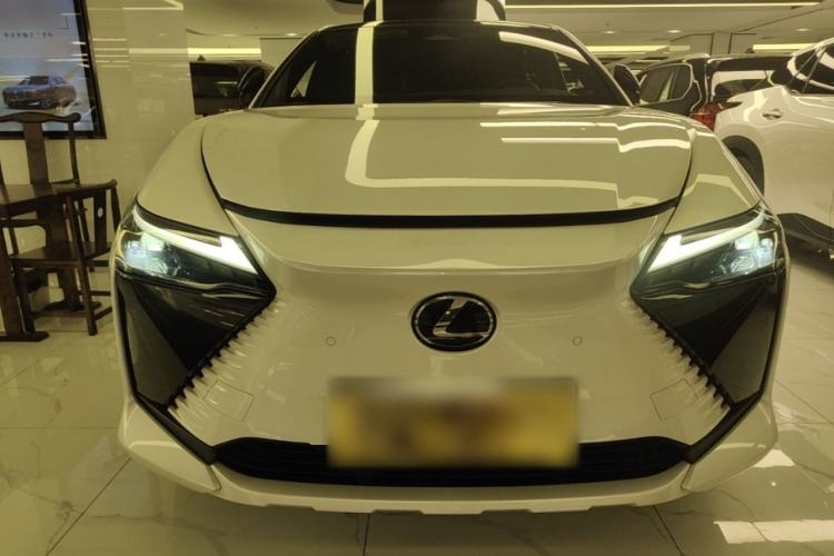 Used Lexus RZ 2023 450e All-Wheel Drive Luxury Edition Front
