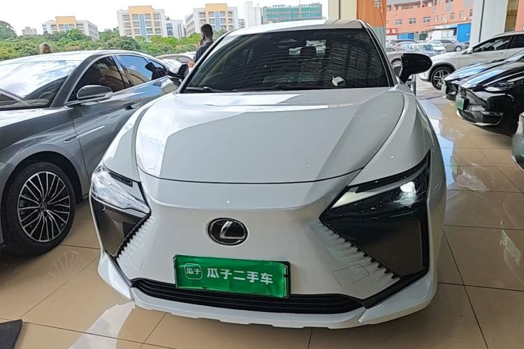 Used Lexus RZ 2023 450e All-Wheel-Drive Long-Range Version Front
