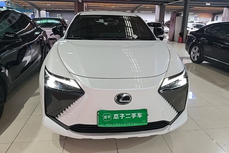 Used Lexus RZ 2023 450e All-Wheel-Drive Long-Range Version Front
